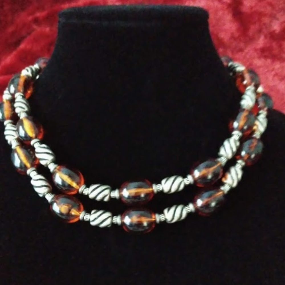 Vintage Beaded Necklace